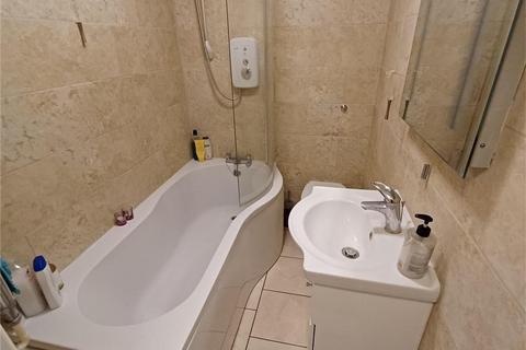 2 Benenden Road, Wainscott, Rochester, ME2 4NU