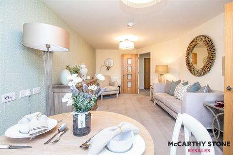 1 bedroom apartment for sale, Deans Park Court, Kingsway, Stafford, Staffordshire, ST16 1GD