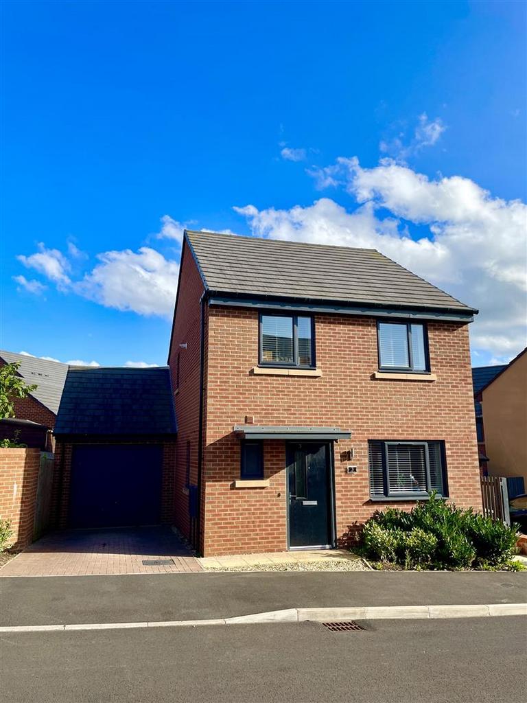 Archway Drive, Priorslee 3 bed detached house for sale £285,000