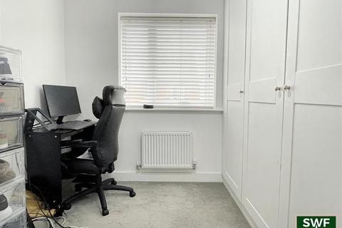 3 Archway Drive, Priorslee, Telford, TF2 9WH