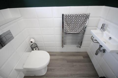 3 Archway Drive, Priorslee, Telford, TF2 9WH