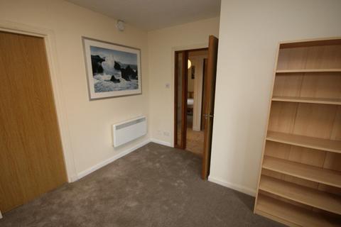 2 bedroom flat to rent, Sandport, King`s Landing, Edinburgh