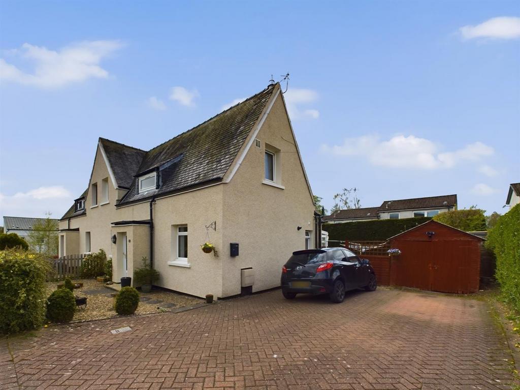 Druids Road, Scone PH2 3 bed semidetached house for sale £197,500