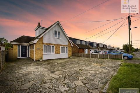 3 bedroom chalet for sale, Downham Road, Wickford