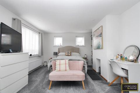 5 Downham Road, Wickford, SS11 7LY