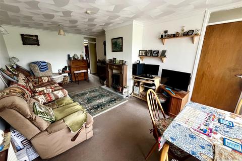 2 bedroom semi-detached bungalow for sale, Lakeside Avenue, Lydney GL15