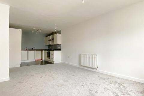 2 bedroom property to rent, 80 Orme Road, Worthing BN11