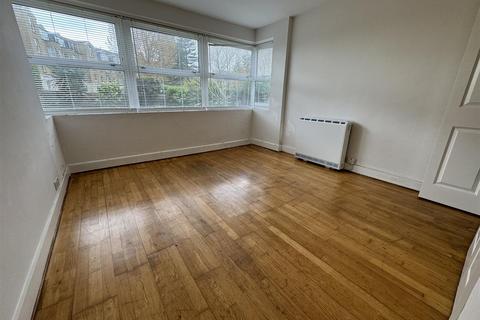 2 bedroom apartment for sale, St. Augustine Road, Littlehampton BN17