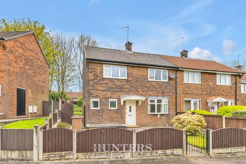 2 bedroom end of terrace house for sale, Whalley Road, Middleton M24