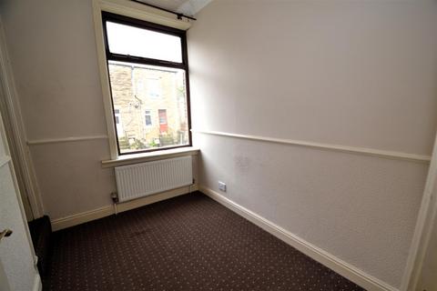 29 Bartle Lane, Bradford, BD7 4PZ