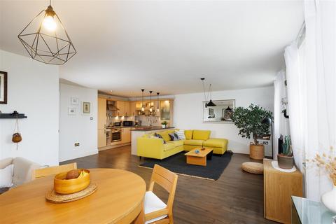 2 bedroom apartment for sale, Kenilworth Road, Leamington Spa