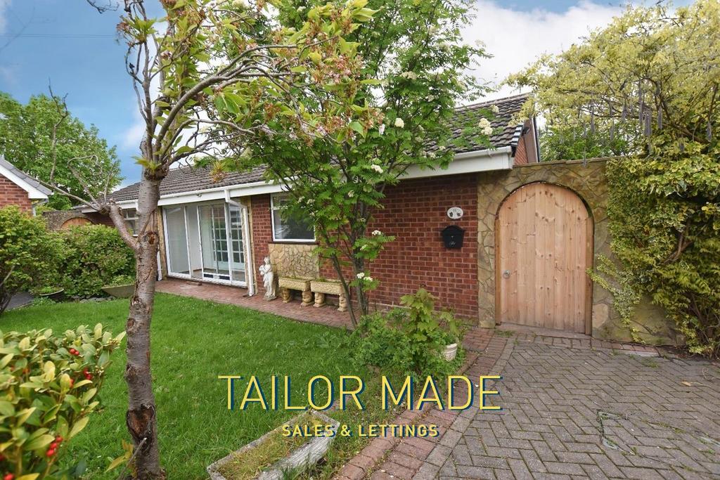 The Aspens, Kingsbury, Tamworth 2 bed detached bungalow for sale