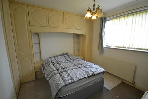 2 bedroom apartment for sale, Lyndwood Court, Stoughton Road, Leicester