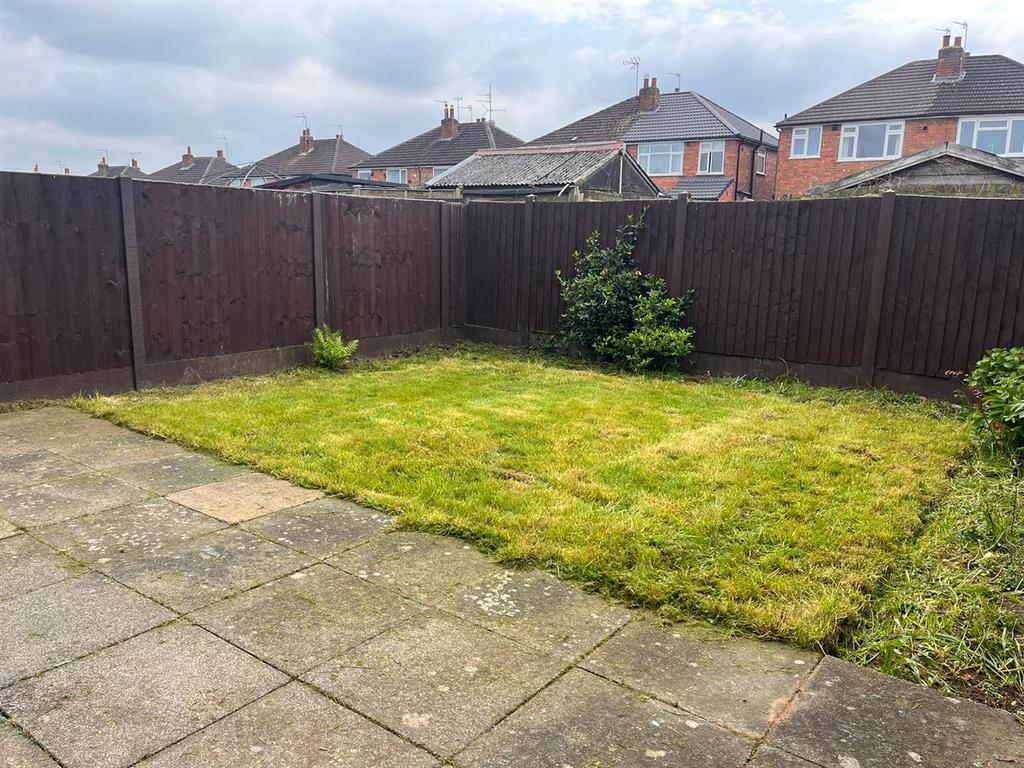 Garden 1.jpg