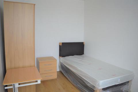 143 Queens Road, Southall, UB2 5BA