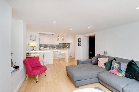 3 bedroom flat for sale, Belsize Avenue, Belsize Park NW3