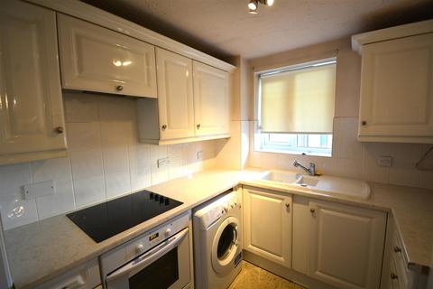 163 Burket Close, Southall, UB2 5NU