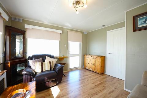 2 bedroom park home for sale, West Shore Park, Walney, Barrow-In-Furness