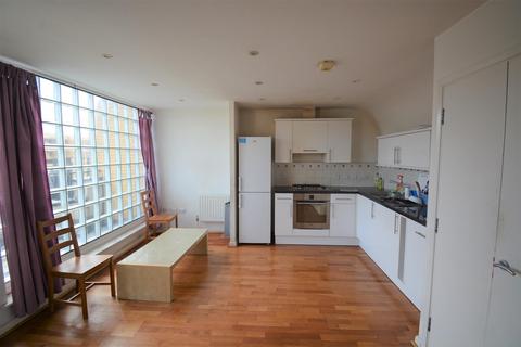 Property for sale, Hanworth Road, Hounslow TW3