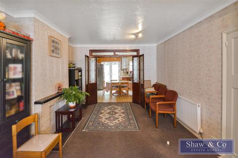 20 Ravensdale Road, Hounslow, TW4 7EU