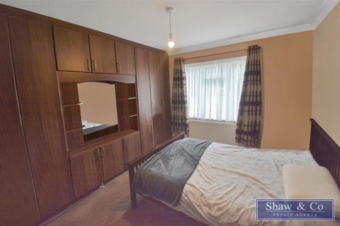 20 Ravensdale Road, Hounslow, TW4 7EU