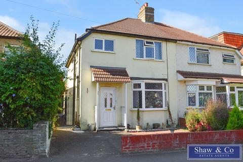 3 bedroom semi-detached house for sale, Walnut Tree Road, Hounslow TW5