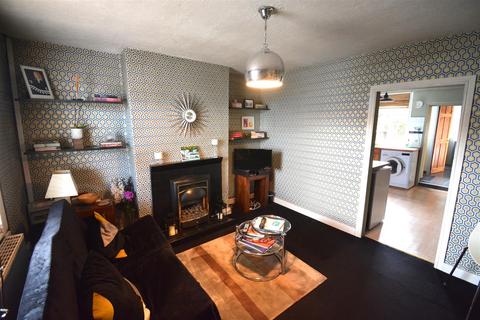 2 bedroom terraced house for sale, Martindale Road, Hounslow TW4