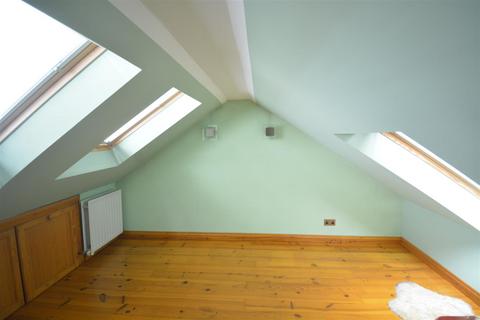 147 Martindale Road, Hounslow, TW4 7EZ