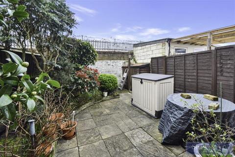 147 Martindale Road, Hounslow, TW4 7EZ