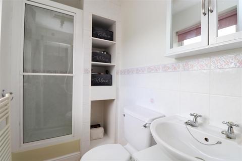 9 Decouttere Close, Church Crookham, Fleet, GU52 0UR