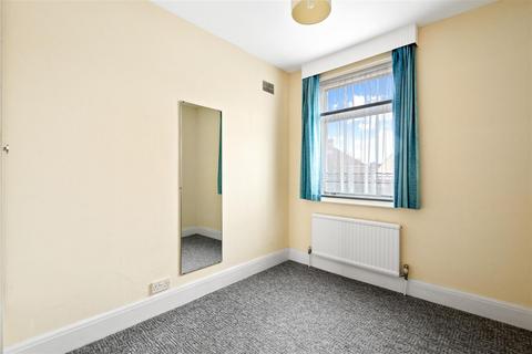 60 Hogarth Gardens, Hounslow, TW5 0QT