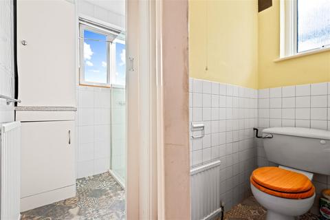 60 Hogarth Gardens, Hounslow, TW5 0QT