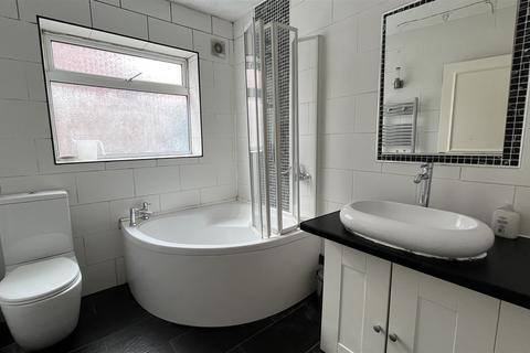 23 Tachbrook Road, Feltham, TW14 9PD