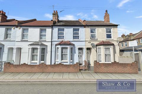 3 bedroom flat for sale, Cecil Road, Hounslow TW3