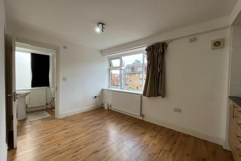 1 bedroom apartment to rent, Kingston Road, New Malden KT3