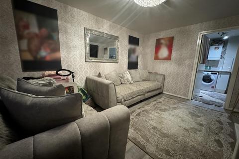 23 Beaulieu Close, Hounslow, TW4 5EN