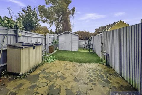 23 Beaulieu Close, Hounslow, TW4 5EN