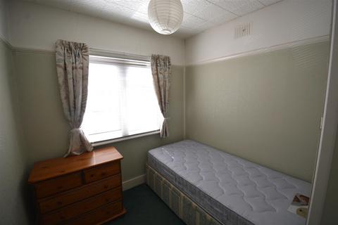 14 Park Road, Hounslow, TW3 2EU