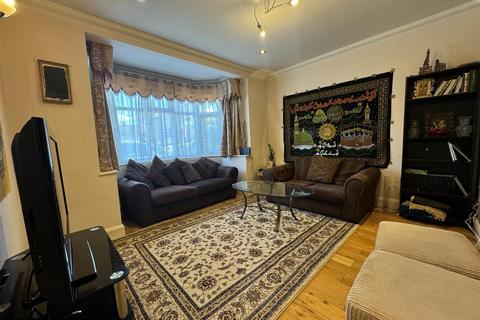 21 Park Close, Hounslow, TW3 2HN