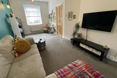 2 bedroom terraced house for sale, High Street, Tumble, Llanelli