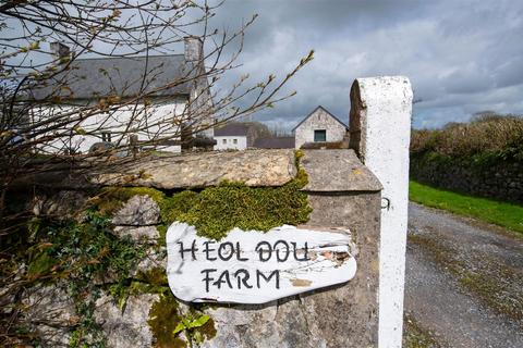 undefined, Heol Ddu Farm, Cefneithin, Llanelli