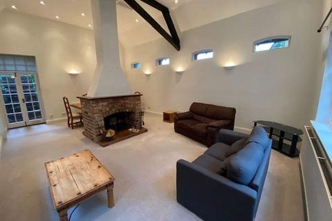 4 bedroom detached house to rent, The Coach House, Tempest Rd, A/e, SK9 7BU