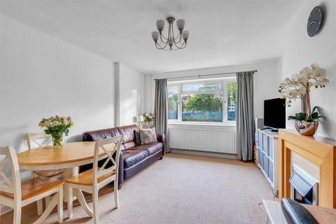 23 Mogden Lane, Isleworth, TW7 7LE