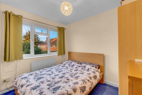 23 Mogden Lane, Isleworth, TW7 7LE