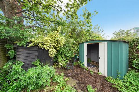 1 bedroom semi-detached bungalow for sale, Sydney Road, Abbey Wood SE2