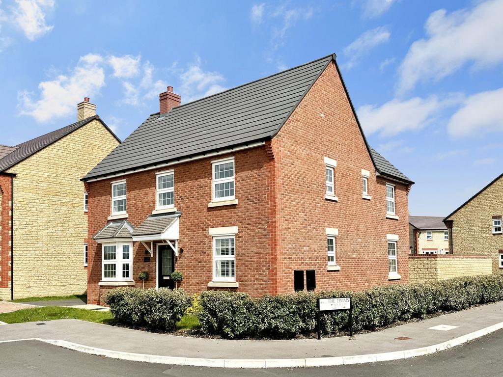 The Timms, Stanford in the Vale, SN7 4 bed detached house for sale £