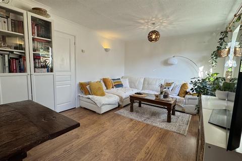 9 Frays Close, West Drayton, UB7 7NH