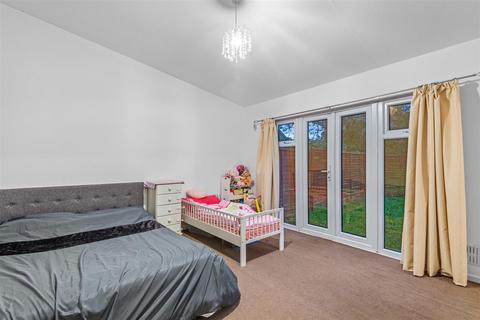 3 Trigo Court, Epsom, KT19 9DT