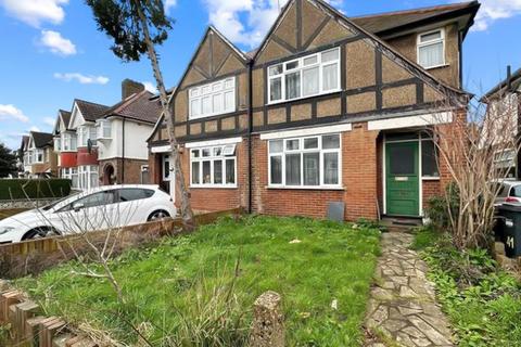 41 Lyncroft Gardens, Hounslow, TW3 2QU