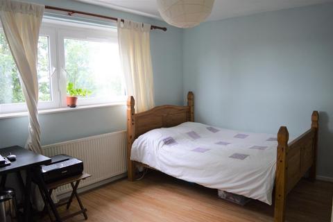 44 Simpson Road, Whitton, Hounslow, TW4 5QE
